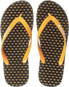 img 3 attached to 🌿 Comfortable and Lightweight Leaf Flip Flops for Men and Women - Eco-friendly Rubber Sandals Ideal for Outdoor, Indoor, or Beach Activities