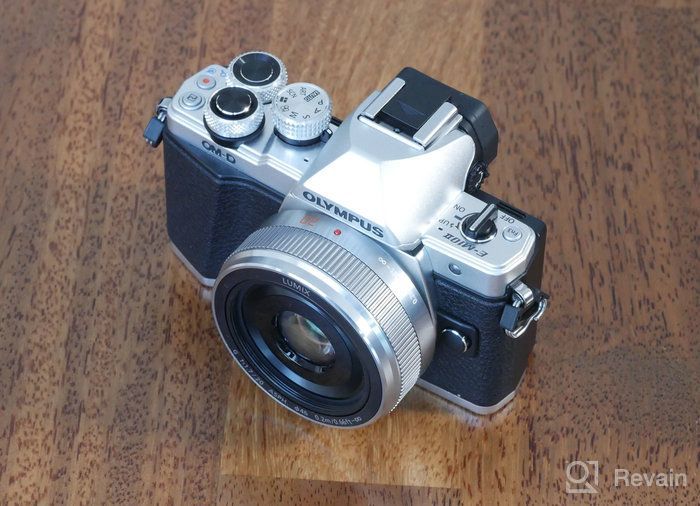 img 1 attached to PANASONIC LUMIX MIRRORLESS Thirds H H020AK review by Li Mei ᠌