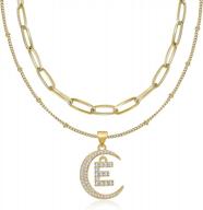 женское 14-каратное позолоченное многослойное ожерелье с подвеской в ​​виде буквы-цепочки с кубическим цирконием и инициалом в виде полумесяца - изысканное ювелирное изделие в подарок для нее логотип
