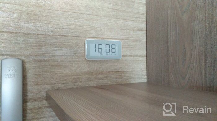 img 1 attached to Xiaomi Mijia Temperature And Humidity Electronic Watch, white review by Anastazja Miller ᠌