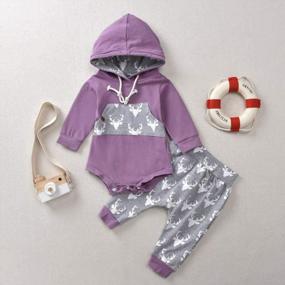 img 3 attached to Очаровательный комбинезон с капюшоном с оленем для новорожденного мальчика или девочки - толстовка с длинным рукавом, включая брюки