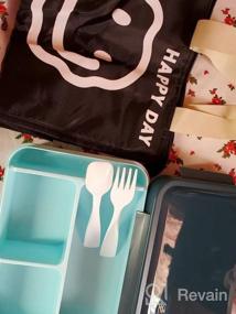 img 6 attached to Bento Box для детей и взрослых - контейнер для закусок с 4 отделениями, подходит для микроволновой печи и посудомоечной машины, не содержит BPA, с милой сумкой для ланча и посудой (серый)