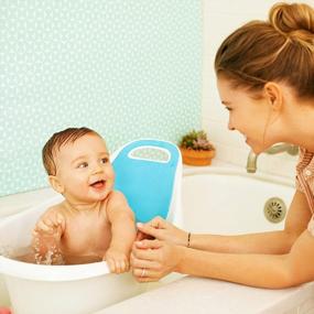 img 2 attached to Munchkin Sit And Soak Baby Bath Tub With 4Pk Float And Play Bubbles Bath Toy