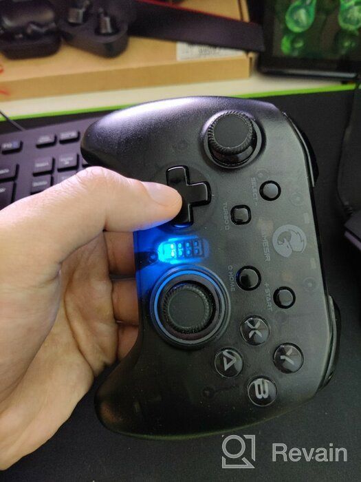 img 1 attached to 💡 GameSir T4 Pro Wireless Game Controller: Dual Shock USB Bluetooth Mobile Phone Gamepad Joystick for Windows 7 8 10 PC/iOS/Android/Switch and Apple Arcade MFi Games with Semi-Transparent LED Backlight. review by Qu Qui Qu (Cu C H in ᠌