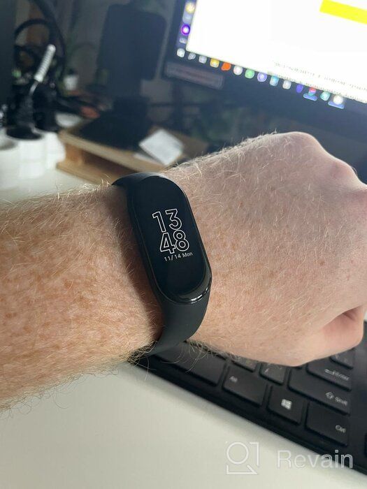img 2 attached to Smart Xiaomi Mi Band 7 Global bracelet for Russia, black review by Natt Avut