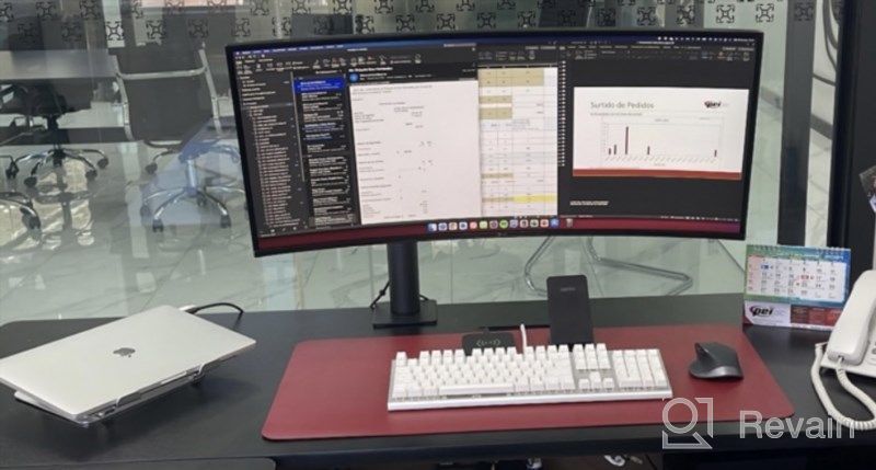 img 1 attached to 🖥️ LG 34WP88C-B 34 Inch Curved UltraWide Monitor, 60Hz Refresh Rate, Height and Swivel Adjustments, Flicker-Free Technology review by Jesse Whitethorn