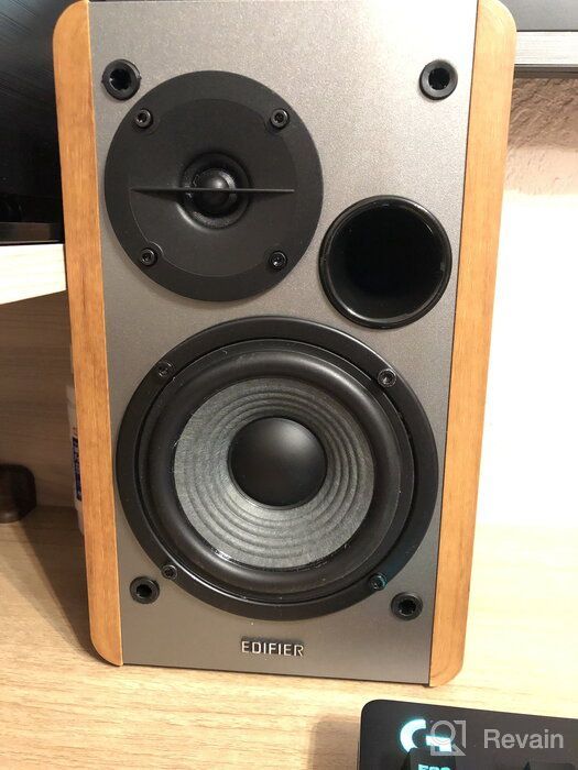 img 1 attached to Edifier R1280T Active Bookshelf Speakers - 2.0 Stereo Near Field Monitors - Wooden Enclosure - 42 Watts RMS - Ideal for Studio Monitoring review by Kenta  Kajikawa ᠌