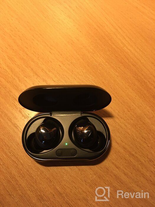 img 1 attached to Upgrade Your Audio Experience with Samsung Galaxy Buds+ Plus: True Wireless Earbuds with Improved Battery and Call Quality in White, including Wireless Charging Case and Velvet Pouch. review by En Core ᠌