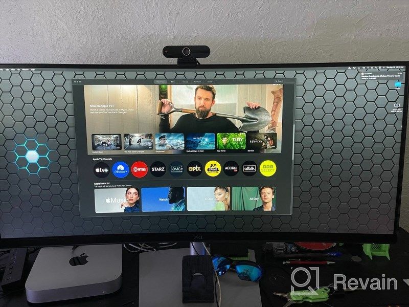 img 1 attached to Dell 34 Inch Ultrawide Monitor P3421W: QHD 🖥️ 3440X1440P, 60Hz, Flicker-Free, Swivel Adjustment, Anti-Glare Coating, USB-C, Curved Display review by Bill Caples