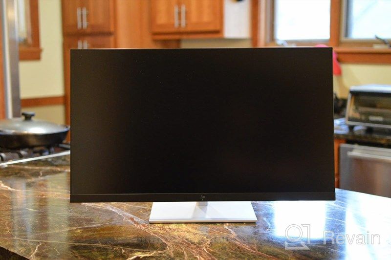 img 1 attached to 🖥️ HP U28 4K HDR Monitor with Calibration, Blue Light Filter, Anti-Glare Coating, Swivel Adjustment, and 3840X2160P Resolution review by Kevin Kohl