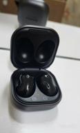 img 2 attached to Renewed Samsung Galaxy Buds Live True Wireless Earbuds in Mystic Black review by Agata Krupa ᠌