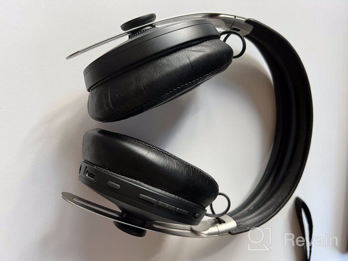 img 2 attached to Sennheiser Momentum 3 Wireless headphones, black review by Akio Yamato ᠌