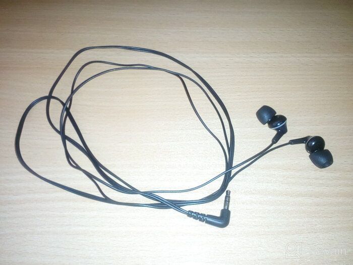 img 2 attached to Panasonic Wired Earphones Black RP HJE125E K review by Taufik ᠌