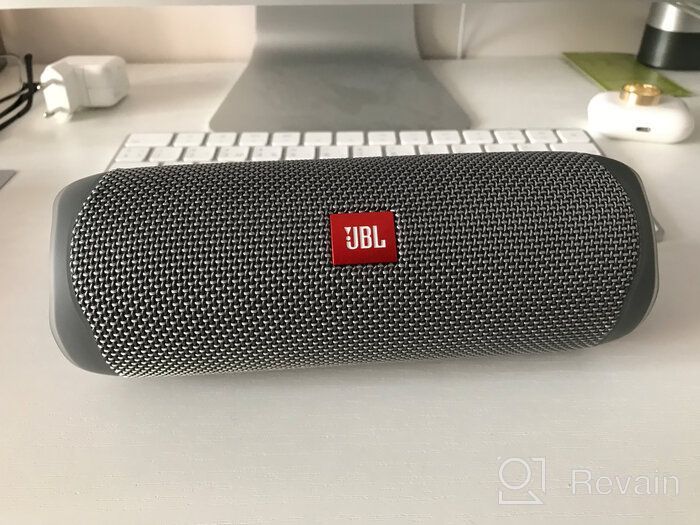 img 2 attached to JBL Flip 4 Teal: The Ultimate Waterproof Portable Bluetooth Speaker review by Agata Swornowska-Kur ᠌