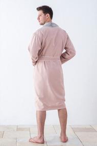 img 2 attached to Роскошный мужской халат из микрофибры с плюшевой подкладкой - длина до колен, теплый халат для качественного спа-процедур - идеальный халат для отеля и домашнего использования