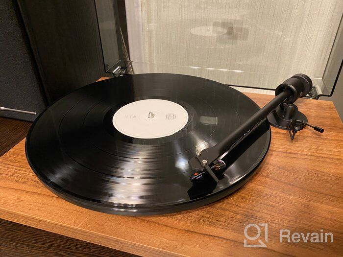 img 1 attached to Pro-Ject T1 Turntable (Satin White) review by Bach ᠌