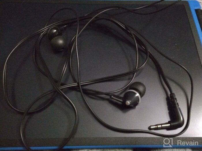 img 1 attached to Panasonic Wired Earphones Black RP HJE125E K review by Kitti Sak ᠌