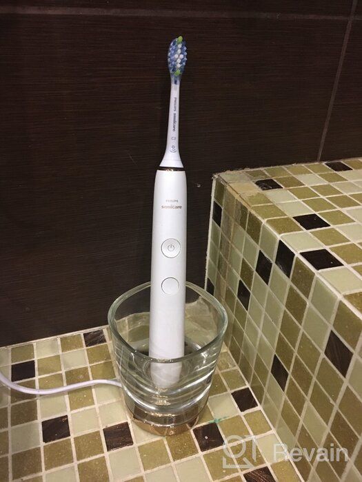 img 2 attached to Audio toothbrush Philips Sonicare DiamondClean 9000 HX9914/57, black/white review by Somsak Boonsri ᠌