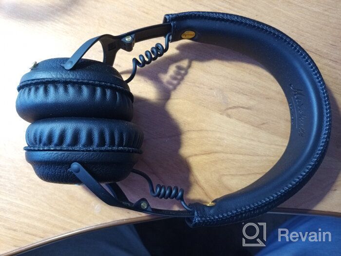 img 3 attached to Wireless Marshall Mid Bluetooth Headphones, Black review by Aneta Banaszek ᠌