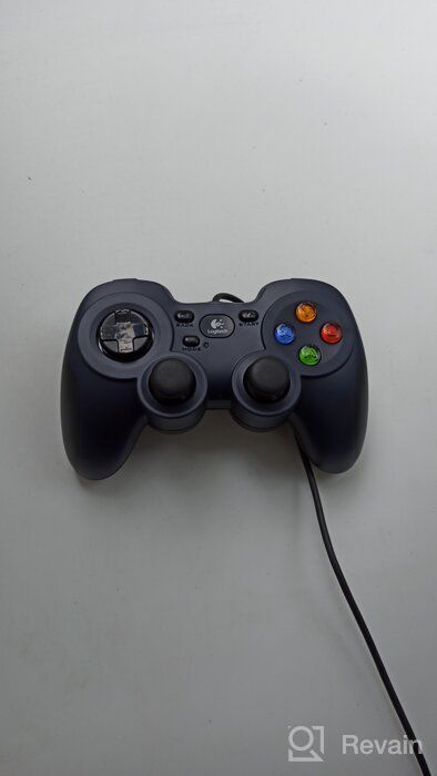 img 1 attached to 🎮 Logitech F310 Wired Gamepad Controller with Console-Like Layout and 4-Way Switch D-Pad for PC - Blue review by Pornthip Muakpung ᠌