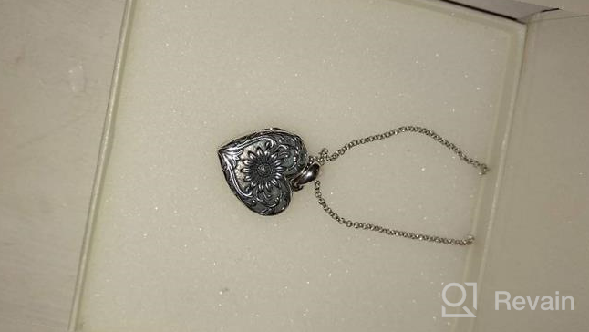 img 1 attached to Keep Your Loved Ones Close With SOULMEET Heart-Shaped Sunflower Locket Necklace - Customizable Sterling Silver/Gold Jewelry With Picture Holder review by Duane Mann