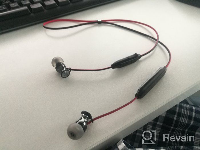 img 1 attached to Sennheiser Momentum Free wireless headphones, black review by Anastazja Miller ᠌