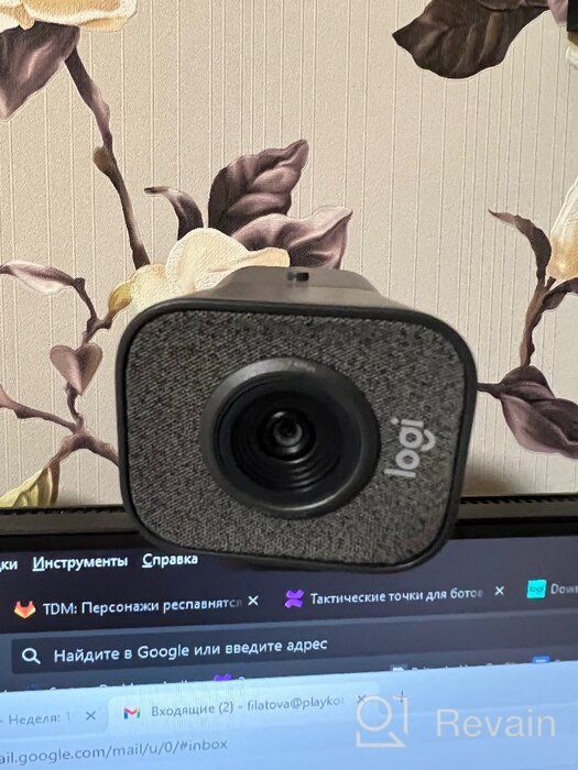 img 1 attached to 📹 Graphite Logitech StreamCam | Webcam for Enhanced Online Streaming review by Putri Cantika ᠌