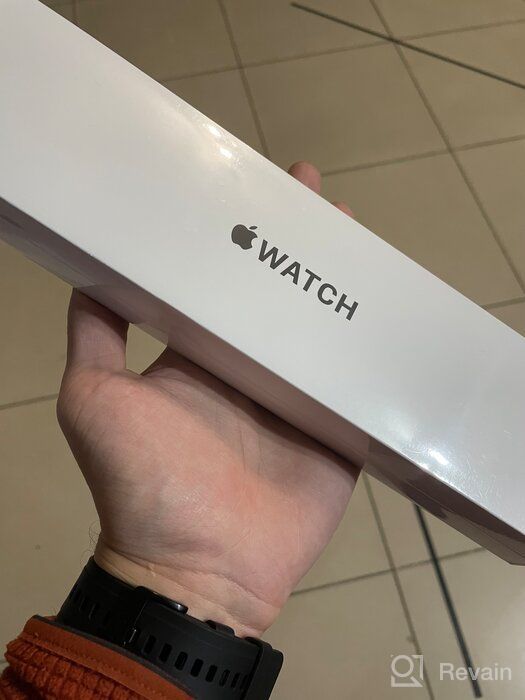 img 2 attached to Renewed Apple Watch SE in Gold Aluminum with 📱 GPS + Cellular and Pink Sand Sport Band - 40mm review by Tawan Piyawan ᠌