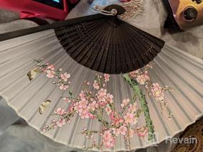 img 5 attached to Винтажные веера из бамбука и шелка для женщин - OMyTea Веера в китайском и японском стиле - идеально подходят для фестивалей, вечеринок, свадеб, выступлений, украшений и подарков - White Rose &amp; Blue Sakura
