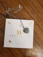 картинка 1 прикреплена к отзыву Сердцеобразное медальонное ожерелье SoulMeet с подвеской под семьей Поддерживайте близость с близкими с помощью серебра/золотой индивидуальной бижутерии Sunflower Heart Shaped Locket Necklace от Jimmie Trotto