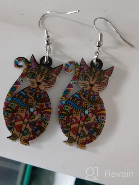 img 1 attached to Novelty Funny Cat Earrings - Acrylic Drop Dangle for Girls, Women, and Kids - Pets Gift by Bonsny review by Charles Ahmar