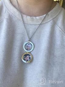 img 5 attached to Ожерелье с выгравированным сердцем и персонализированными фотографиями - винтажные плавающие медальоны для девочек, чтобы сохранить воспоминания