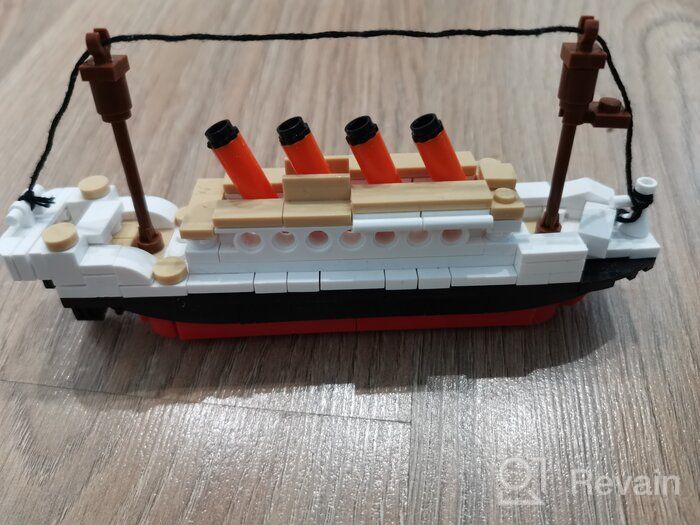 img 2 attached to 🚢 Sluban M38-B0576 Titanic Small Building Blocks Set review by Anastazja Kocioek ᠌