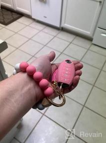 img 7 attached to Женское эластичное силиконовое кольцо для ключей с бусинами, браслет на запястье - стильная и портативная цепочка для ключей для девочек в дороге