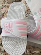 картинка 1 прикреплена к отзыву Adidas Adissage Белые Детские Туфли и Сандали: унисекс комфорт и стиль. от Jeff Jackson