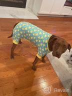 картинка 1 прикреплена к отзыву Растяжимые пижамы для собак и кошек желтого цвета с уткой - мягкая одежда для собак, обеспечивающая комфортный отдых от Samuel Lewis