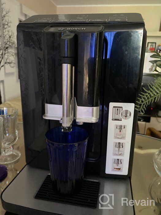 img 1 attached to Bosch VeroCup coffee machine 100 TIS30129RW, black review by Anastazja Krewetka ( ᠌