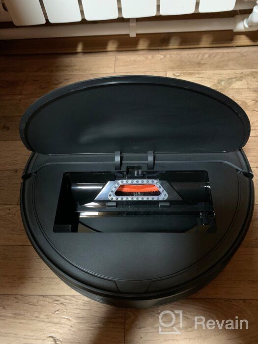 img 2 attached to Roborock E4 Robot Vacuum Cleaner with Strong 2000Pa Suction and 200min Runtime - Ideal for Larger Homes and Pet Owners, Includes APP Total Control and Works with Alexa review by Anastazja Kowalik ᠌