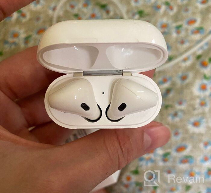 img 1 attached to Apple AirPods 2 wireless headphones with charging case MV7N2 RU, white review by Elang ᠌
