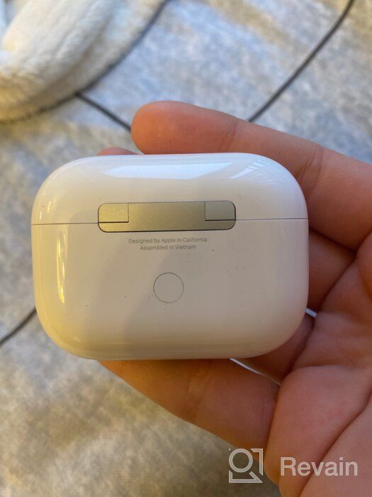 img 2 attached to Apple AirPods Pro Wireless Headphones, White review by Bhavin Patel ᠌