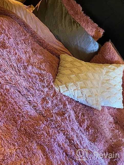 img 1 attached to Indulge In Luxury With XeGe Plush Shaggy Crystal Velvet Duvet Cover Set - Queen Size Old Pink With Faux Fur Comforter Cover And Pillowcases! review by Angela Jackson