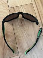 картинка 1 прикреплена к отзыву 🕶️ ATTCL TR90 Неразрушимые поляризованные спортивные солнечные очки для детей от 3 до 10 лет: идеальная защита глаз для мальчиков и девочек от Billy Dotie