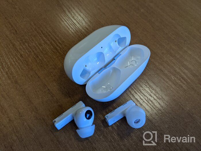 img 2 attached to 🎧 Huawei FreeBuds Pro Earbuds with Advanced Noise Cancellation, Bluetooth 5.2, and 3-Mic System for iOS and Android (Carbon Black) review by Rusna Djanur Buana ᠌