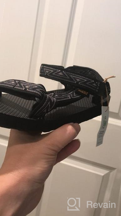 img 1 attached to 👟 Teva Unisex Hurricane Sandal for Medium Boys - Shoes review by Bobby Washburn