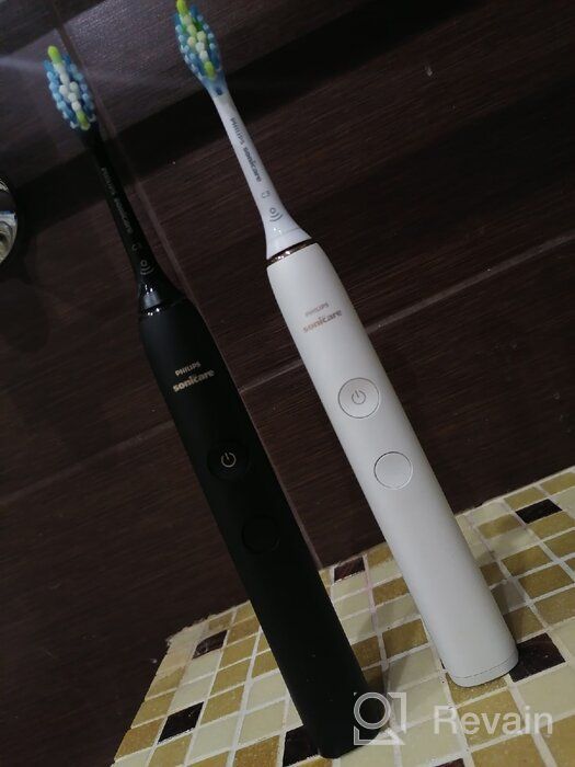 img 3 attached to Audio toothbrush Philips Sonicare DiamondClean 9000 HX9914/57, black/white review by Somsak Boonsri ᠌