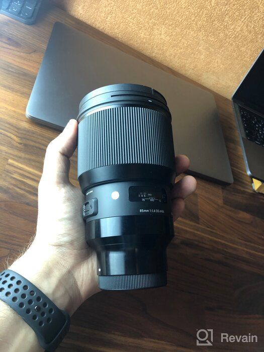 img 1 attached to 📷 Sony E 85mm F1.4 Art DG HSM Lens review by Seunghyun Nahm ᠌