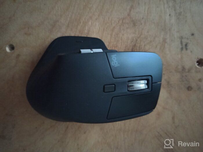 img 1 attached to 🖱️ Logitech MX Master Wireless Mouse: High-Precision Sensor, Easy-Switch up to 3 devices, Meteorite Black review by Taufik (Taufik) ᠌