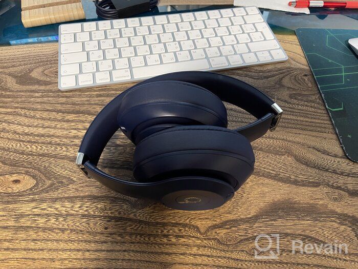 img 1 attached to Beats Solo3 Wireless On-Ear Headphones - Black (Renewed) review by Anastazja Miller ᠌