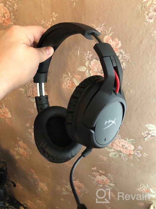 img 3 attached to Renewed HyperX Cloud Flight S Wireless Gaming Headset with Detachable Microphone - PC and PS4 Compatible review by MoonSe Hoon ᠌