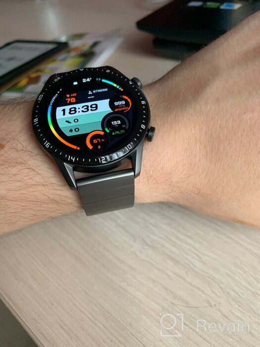 img 1 attached to HUAWEI Watch GT 2 (42mm) - AMOLED Display, 1 🕰️ Week Battery, GPS, Heart Rate Monitor, Night Black (International Model, No Warranty) review by Koichiro Takahashi ᠌